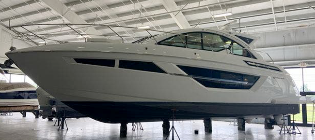 2021 Cruisers Yachts 50 Cantius